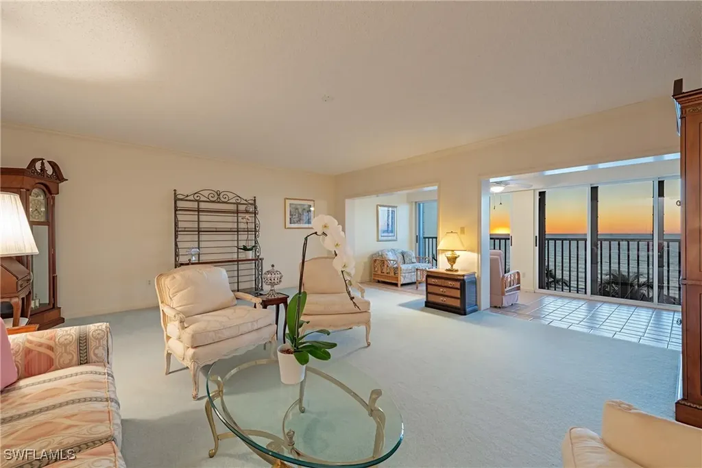 3377 Gulf Shore Boulevard N Naples FL 34103
