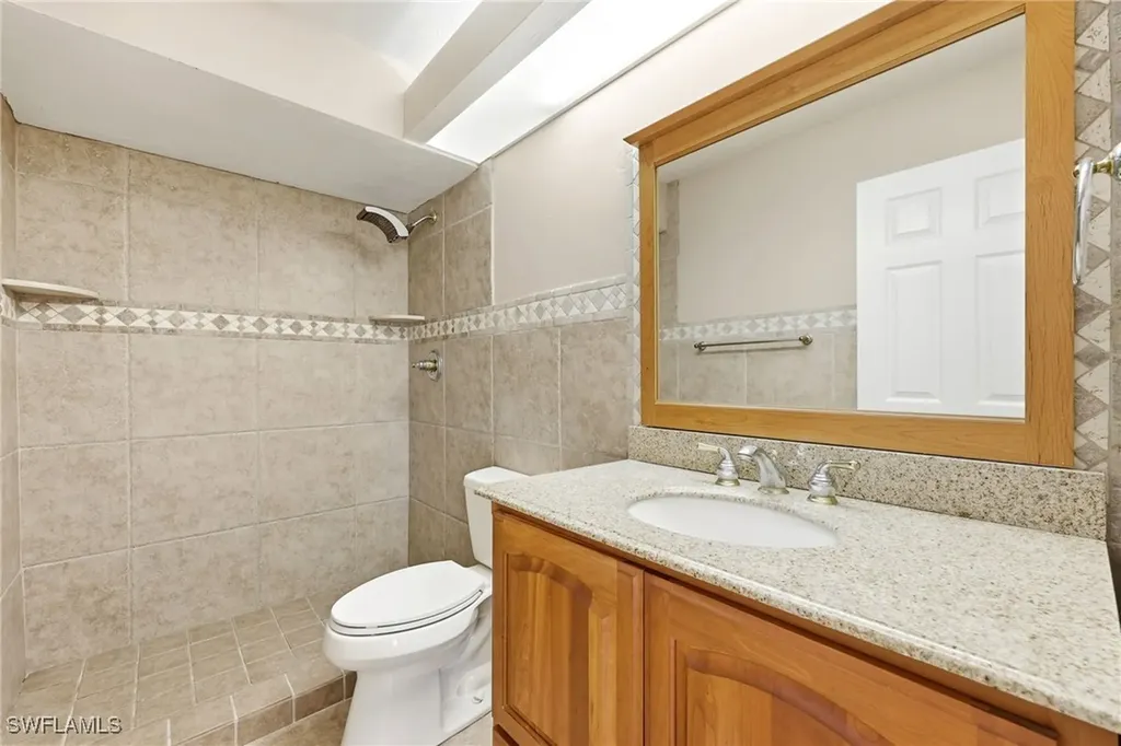 196 Sabal Lake Drive Naples FL 34104