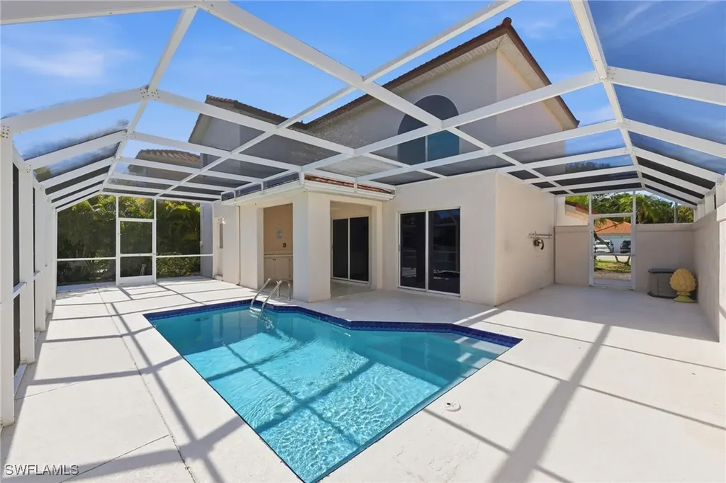 196 Sabal Lake Drive Naples FL 34104
