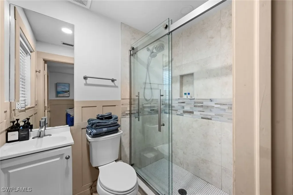 723 Park Avenue Naples FL 34110