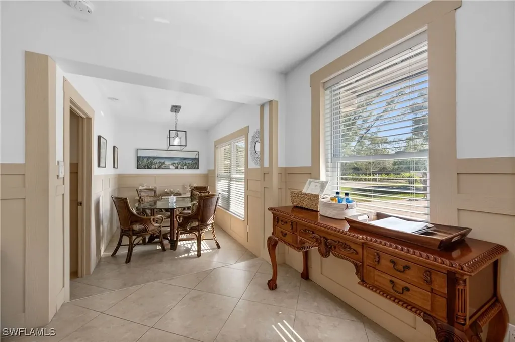 723 Park Avenue Naples FL 34110