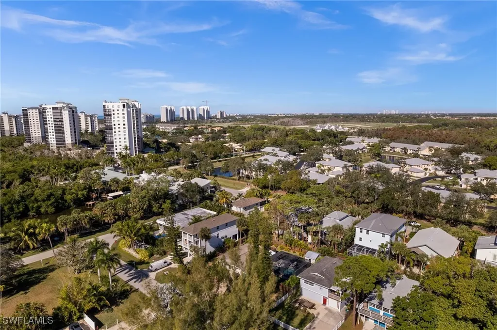 723 Park Avenue Naples FL 34110