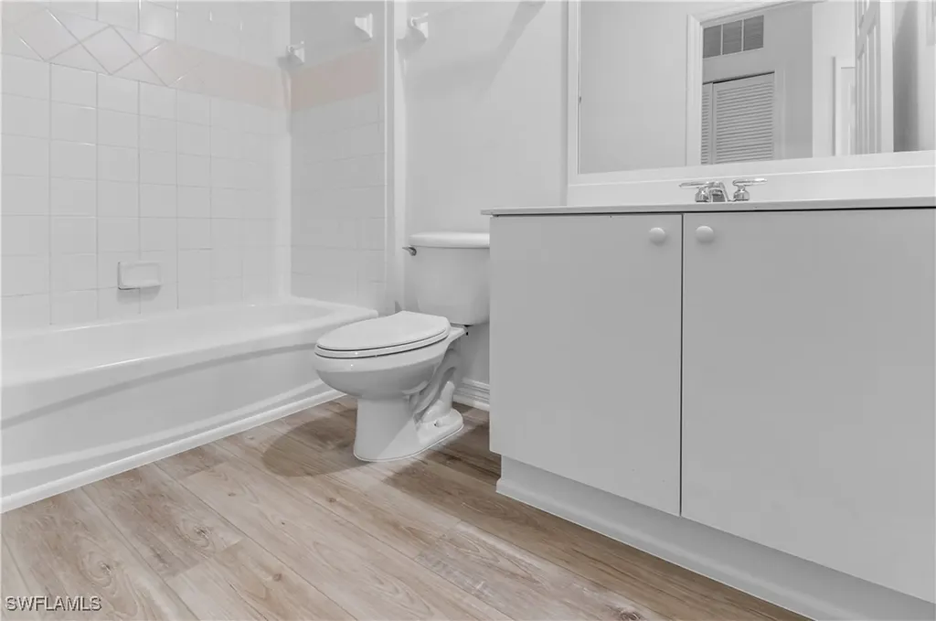 3281 Lindsey Lane Naples FL 34109