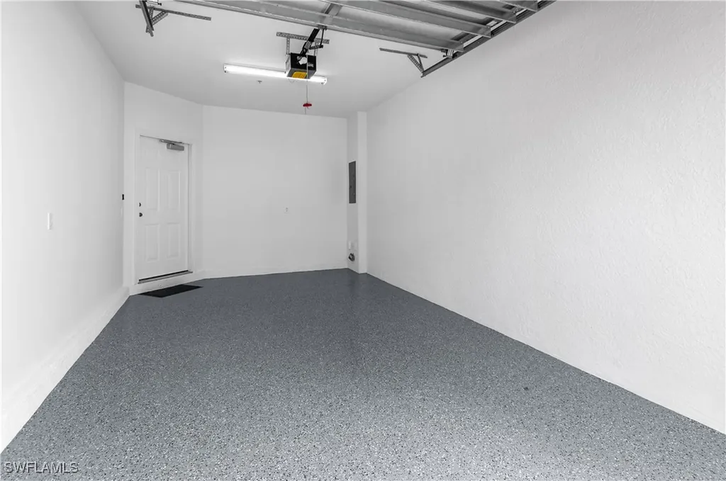 3281 Lindsey Lane Naples FL 34109