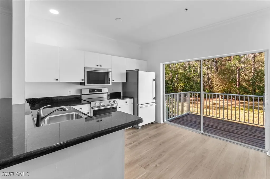 3281 Lindsey Lane Naples FL 34109