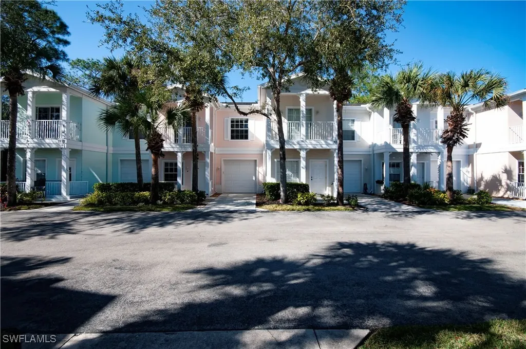 3281 Lindsey Lane Naples FL 34109