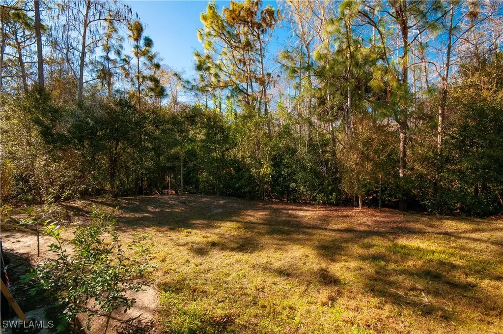 3281 Lindsey Lane Naples FL 34109