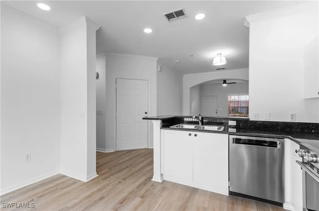 3281 Lindsey Lane Naples FL 34109