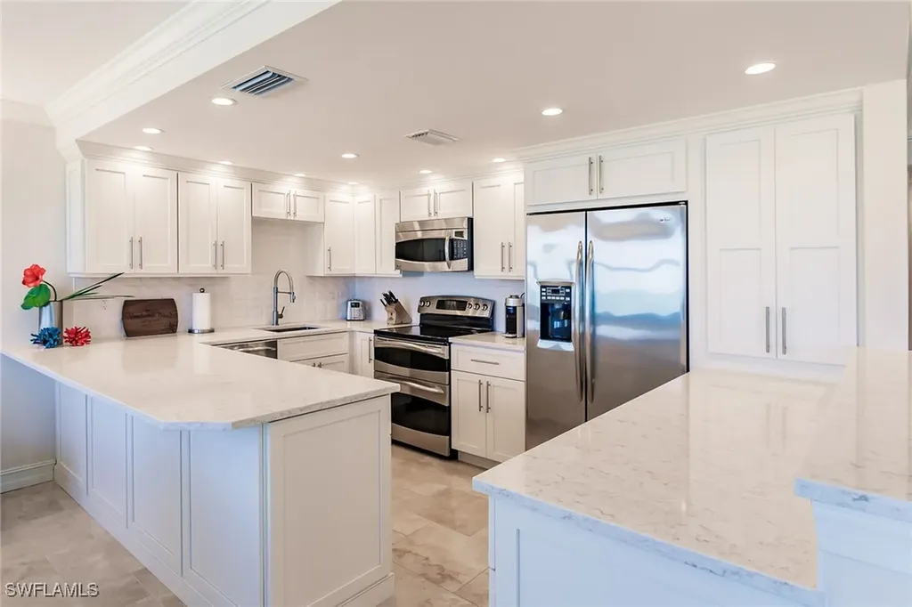 9375 Gulf Shore Drive Naples FL 34108