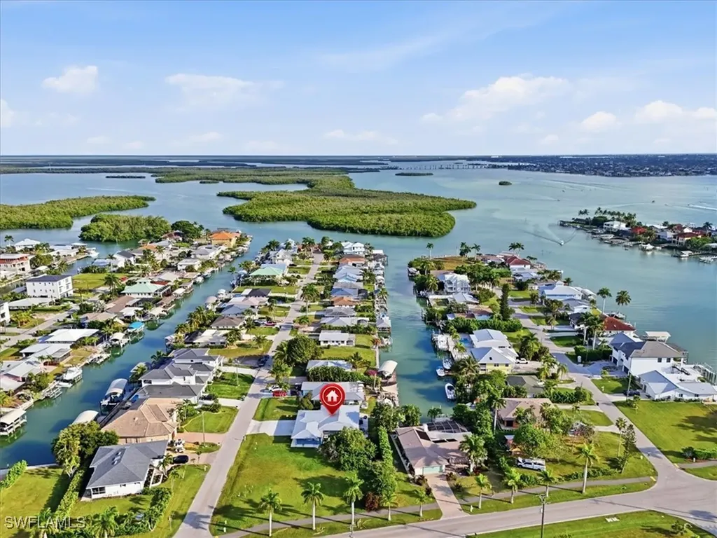 108 San Salvador Street Naples FL 34113