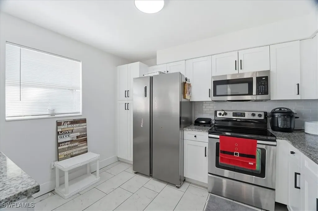 108 San Salvador Street Naples FL 34113