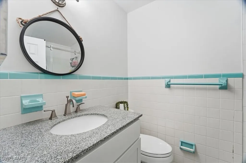 108 San Salvador Street Naples FL 34113