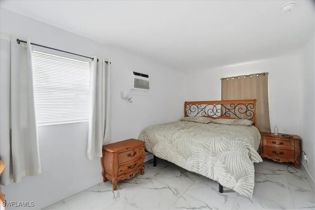 108 San Salvador Street Naples FL 34113