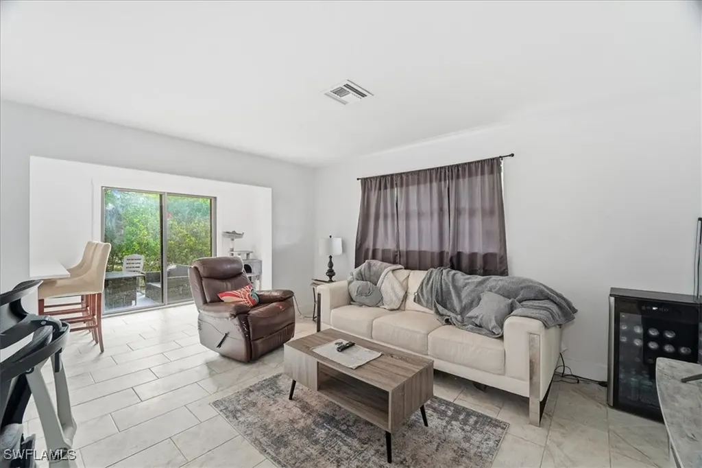 108 San Salvador Street Naples FL 34113
