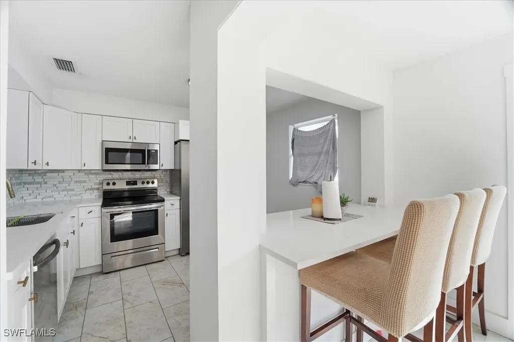 108 San Salvador Street Naples FL 34113