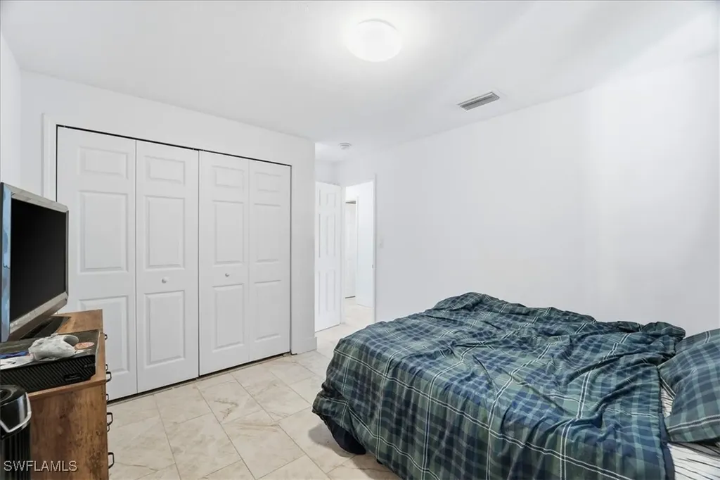 108 San Salvador Street Naples FL 34113