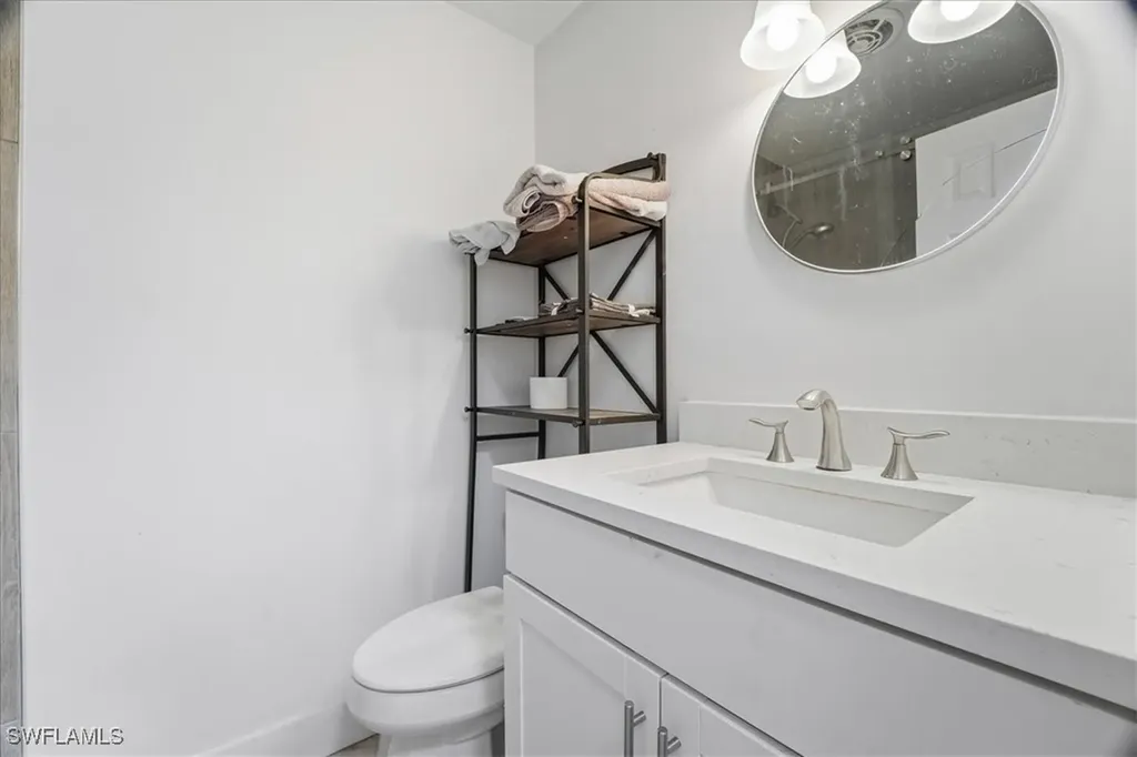 108 San Salvador Street Naples FL 34113