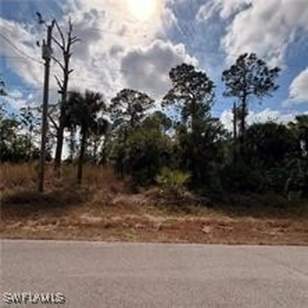 1242 Creary Street E Lehigh Acres FL 33974