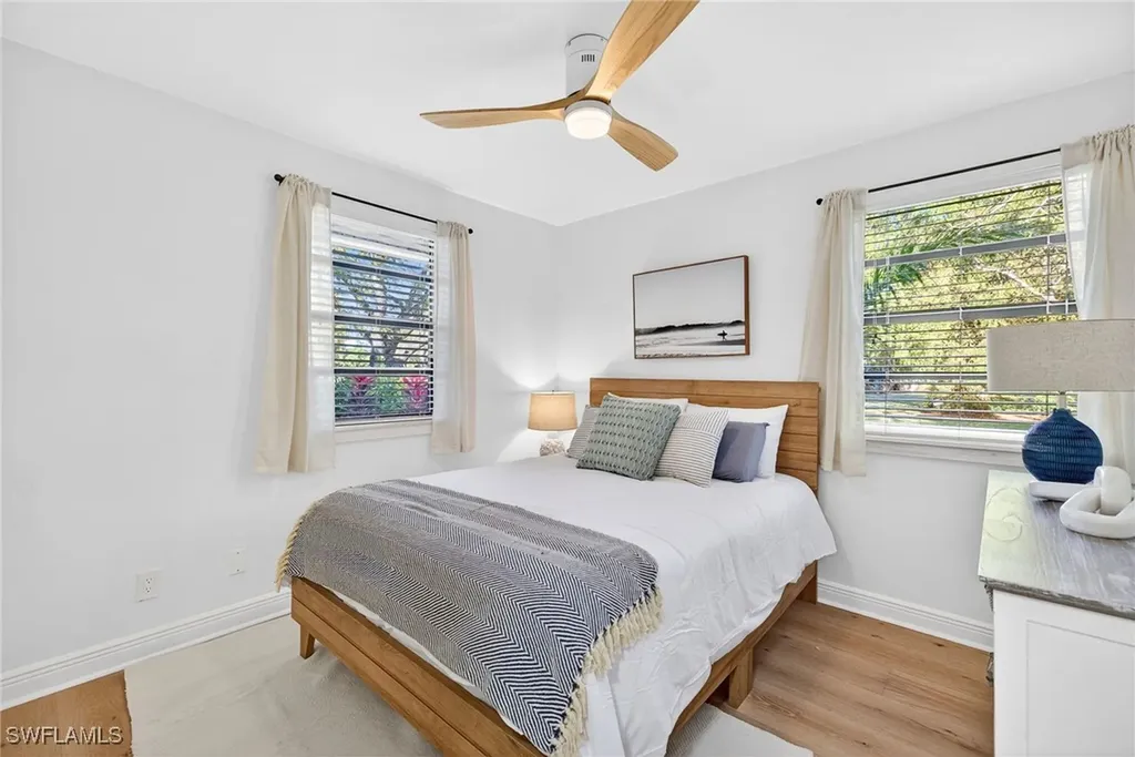 1275 8th Avenue N Naples FL 34102