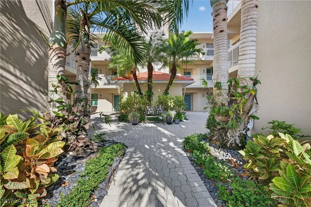 3522 Haldeman Creek Drive Naples FL 34112