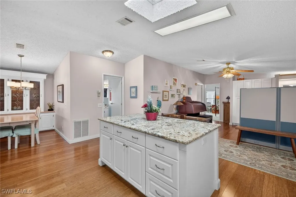 161 Seven Seas Way Naples FL 34104