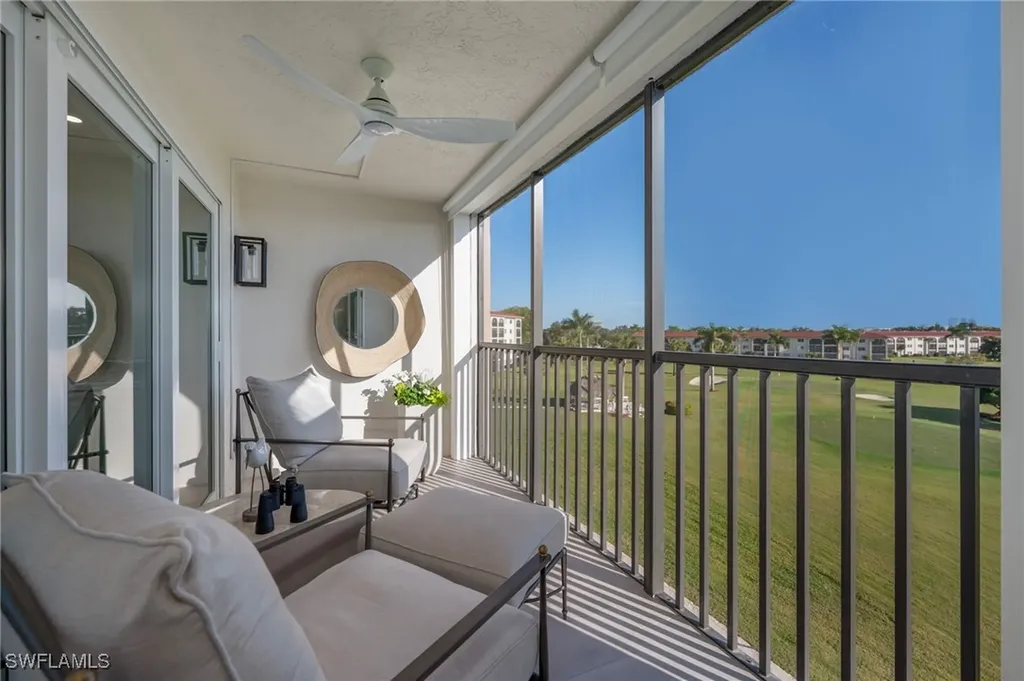 57 High Point Circle W Naples FL 34103