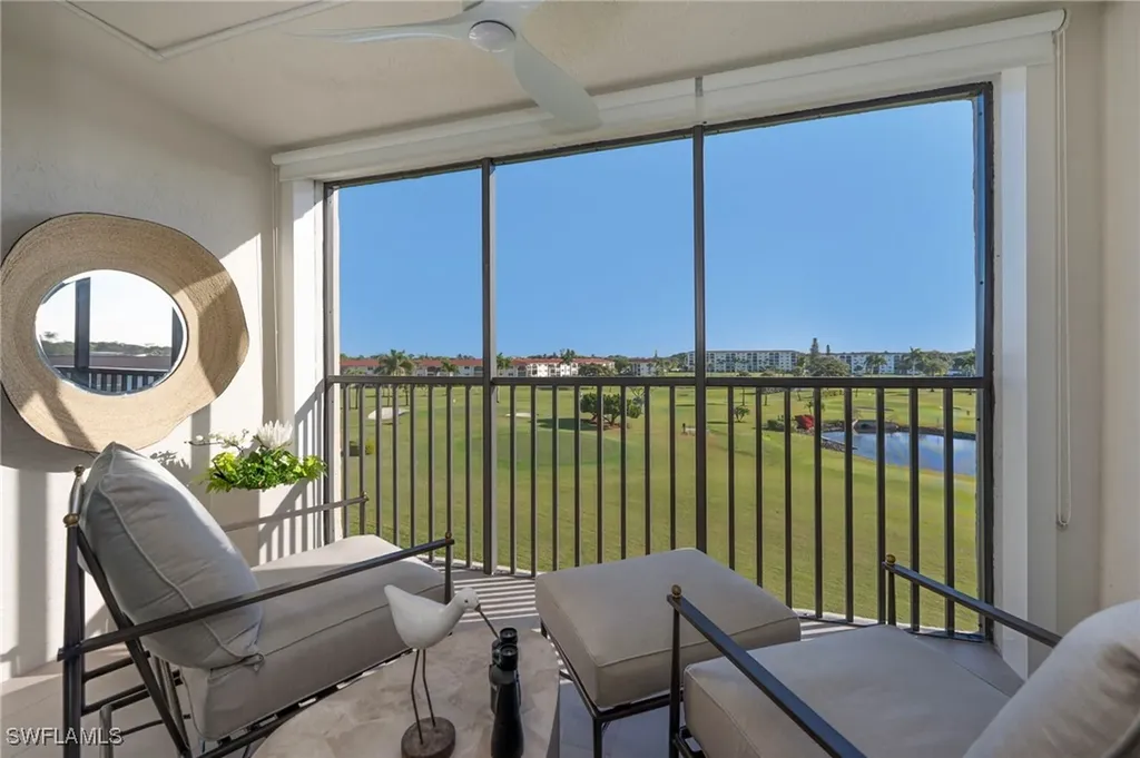 57 High Point Circle W Naples FL 34103