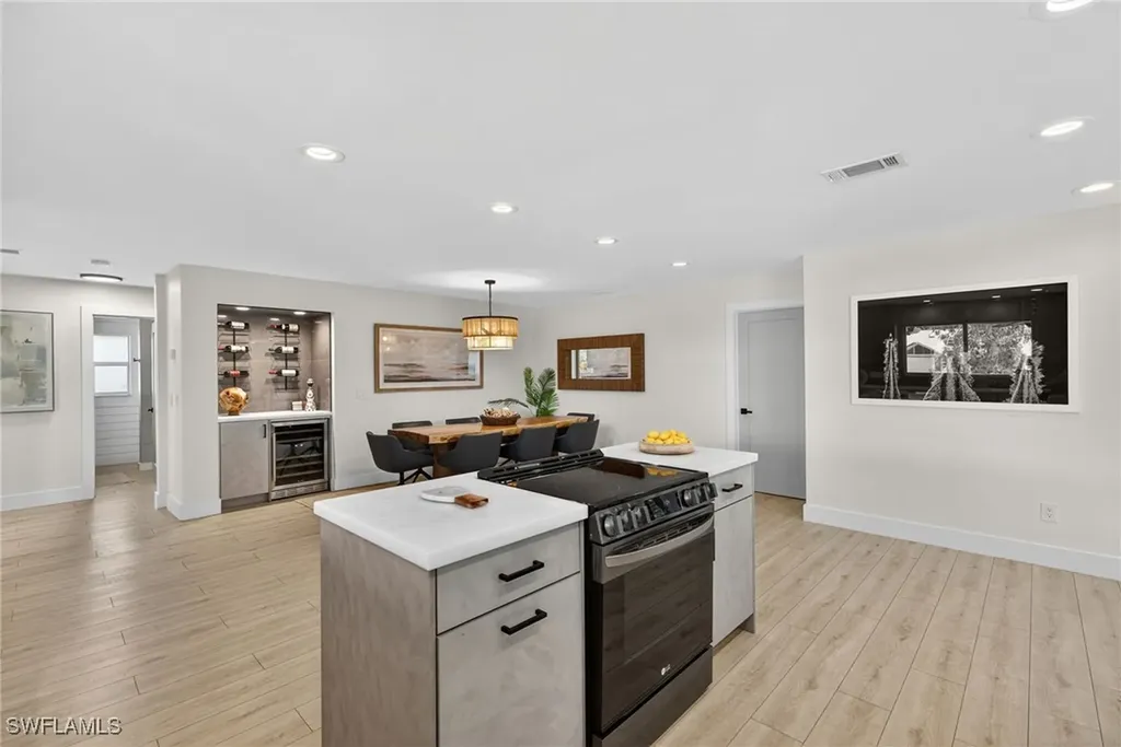 2341 Mayfield Court Naples FL 34105