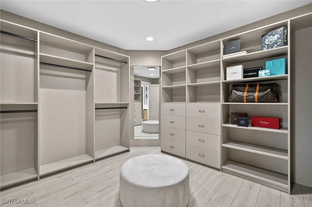 2341 Mayfield Court Naples FL 34105