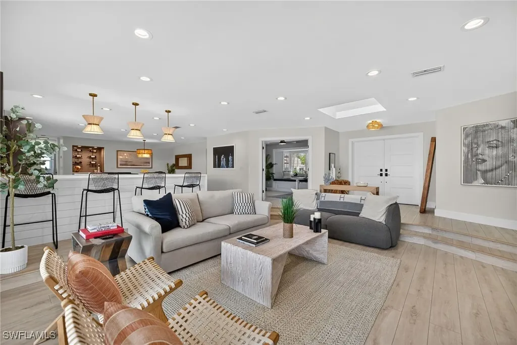 2341 Mayfield Court Naples FL 34105