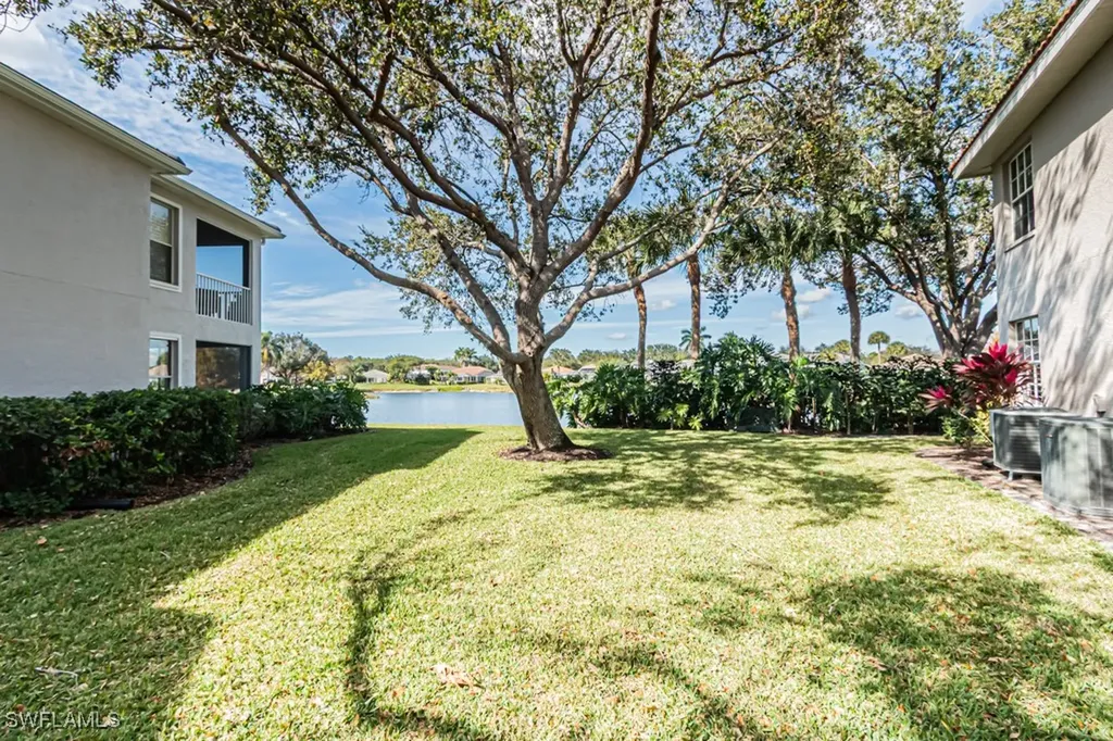 2029 Crestview Way Naples FL 34119