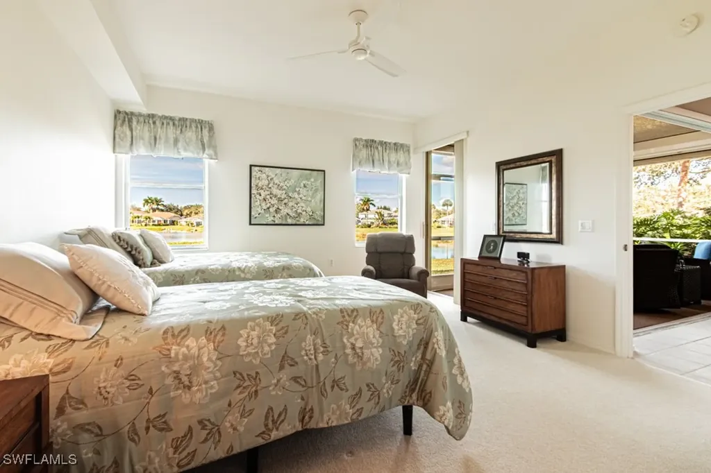 2029 Crestview Way Naples FL 34119