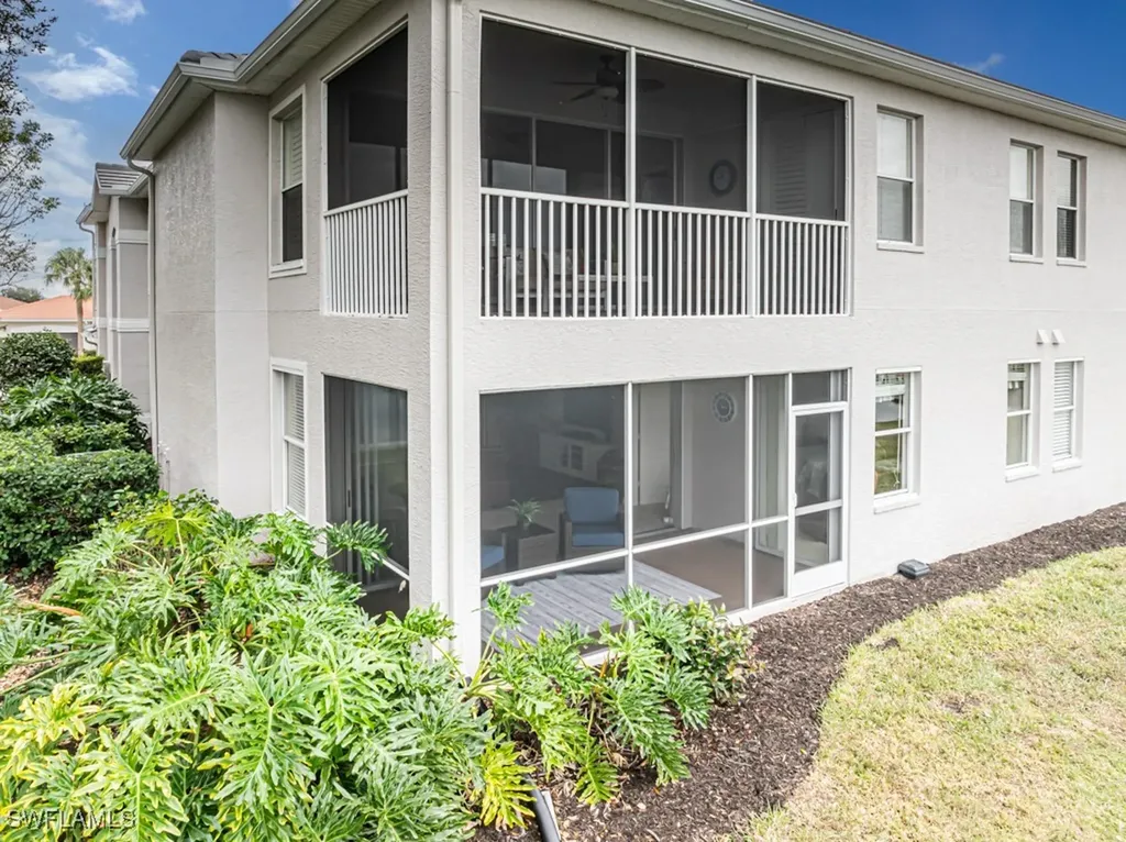 2029 Crestview Way Naples FL 34119