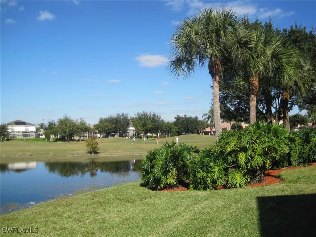 2029 Crestview Way Naples FL 34119