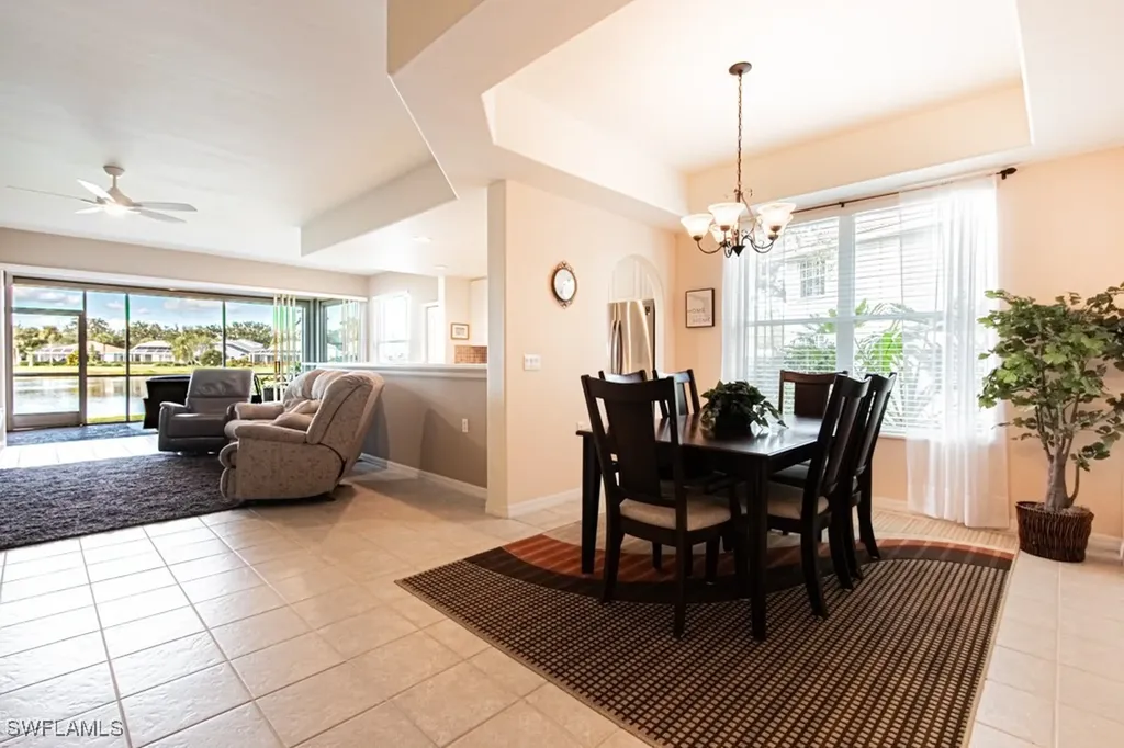 2029 Crestview Way Naples FL 34119