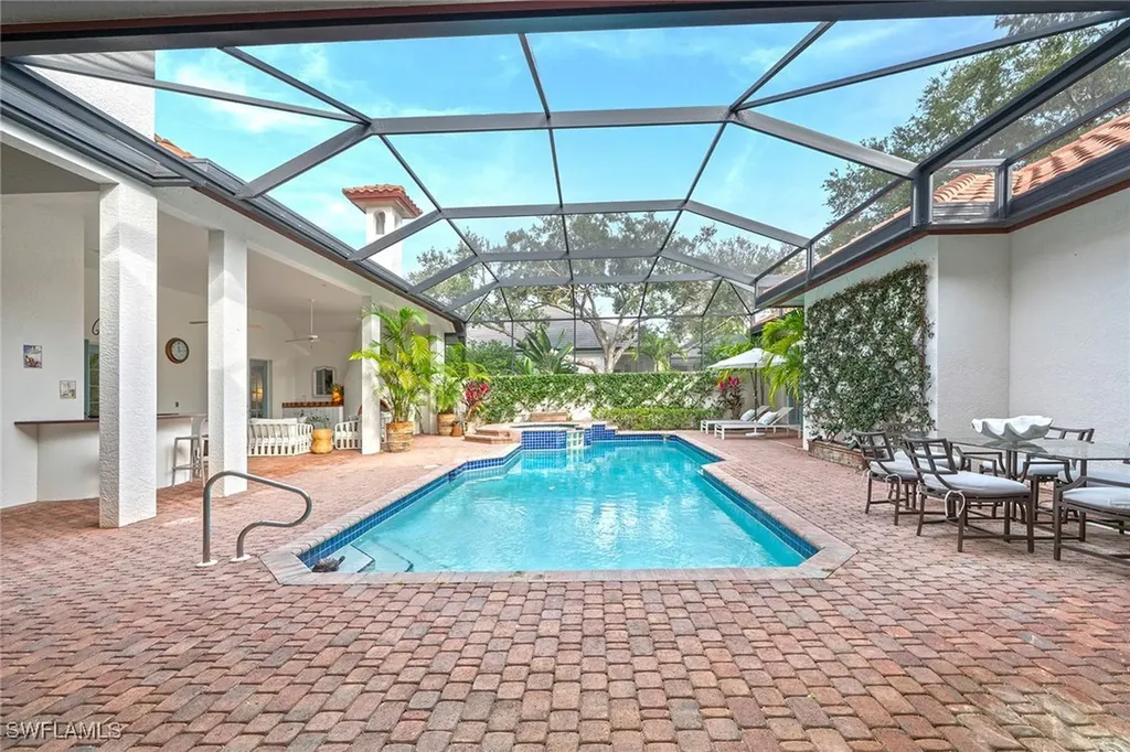 6648 Glen Arbor Way Naples FL 34109