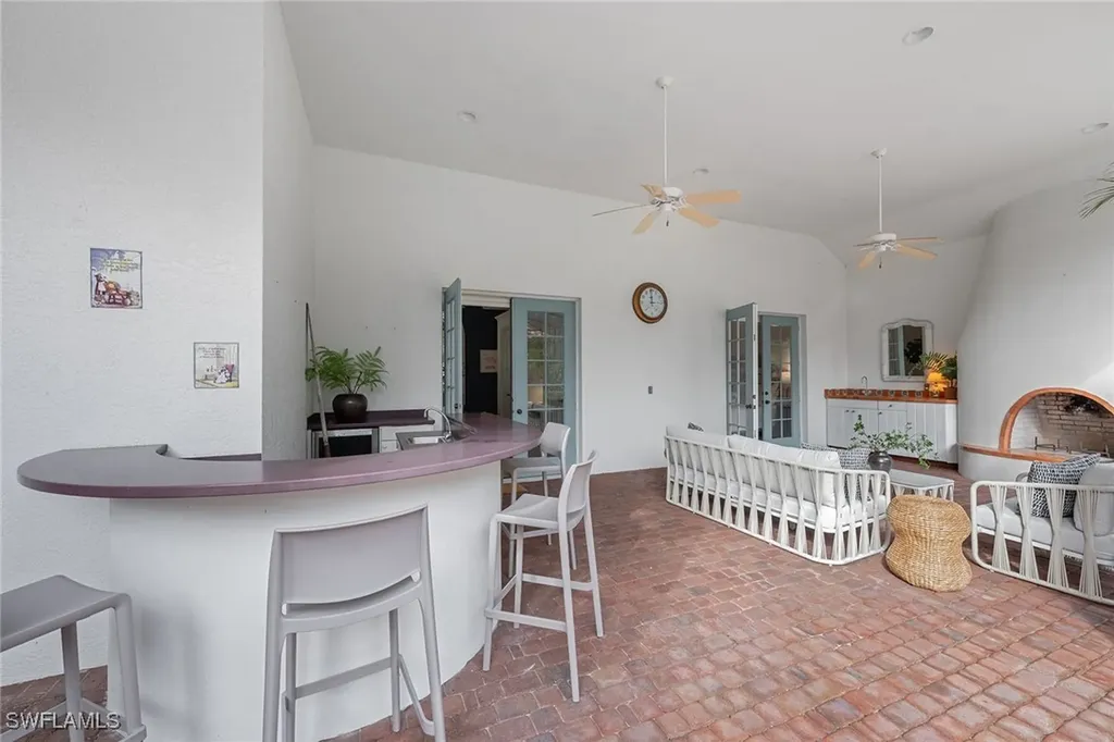 6648 Glen Arbor Way Naples FL 34109