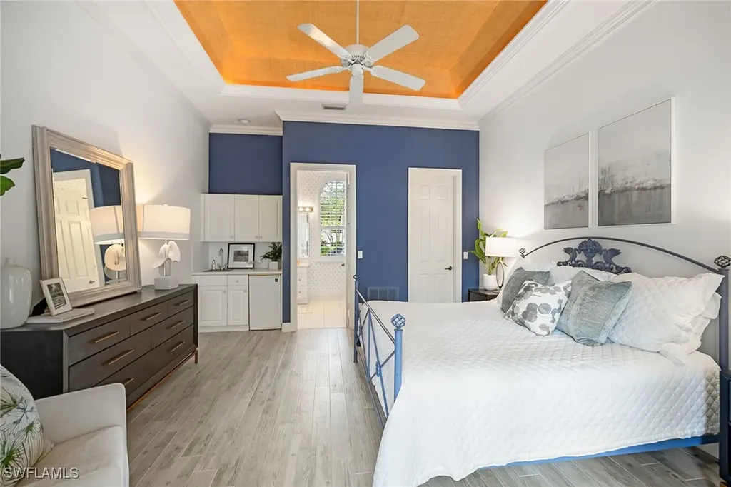 6648 Glen Arbor Way Naples FL 34109