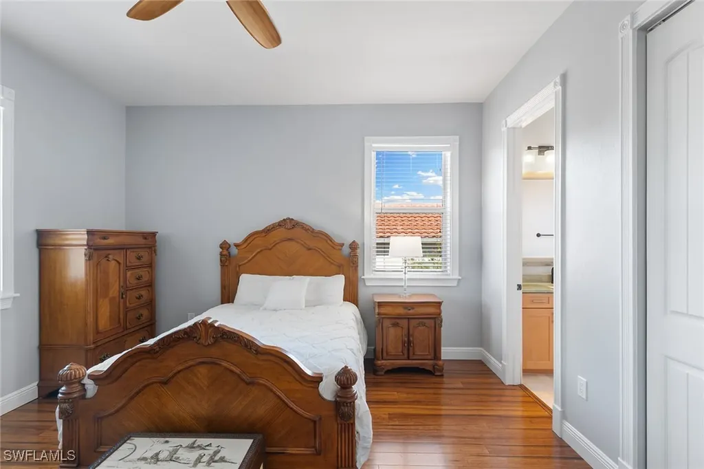 4778 Europa Drive Naples FL 34105