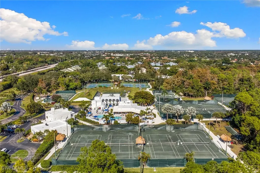 4778 Europa Drive Naples FL 34105