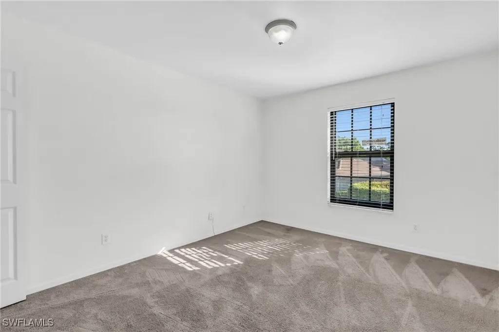 7655 Meadow Lakes Drive Naples FL 34104