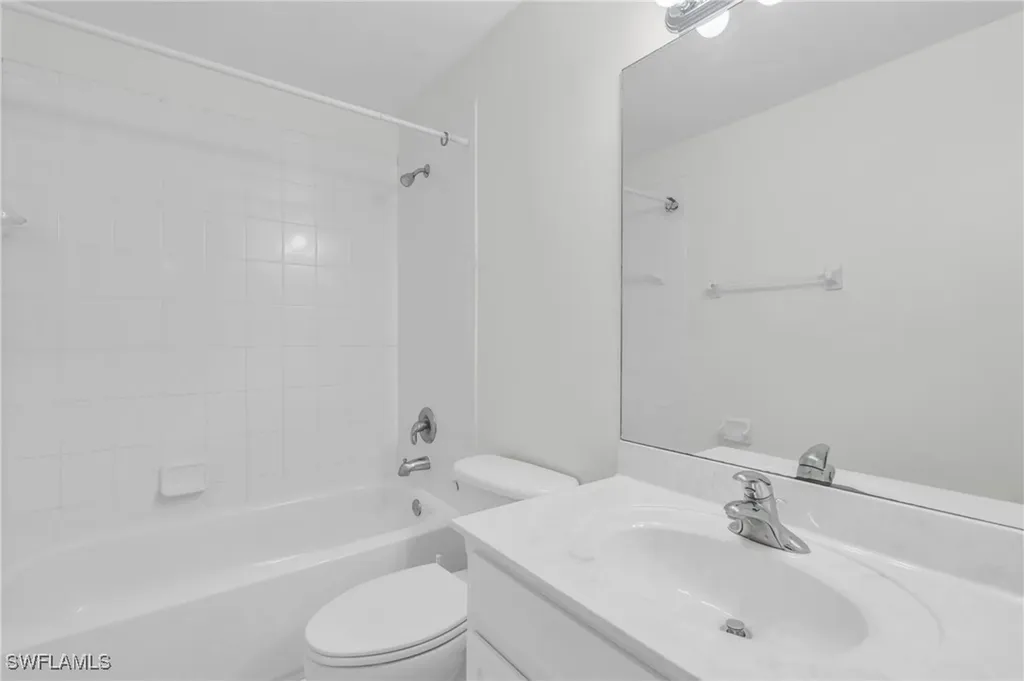 7655 Meadow Lakes Drive Naples FL 34104