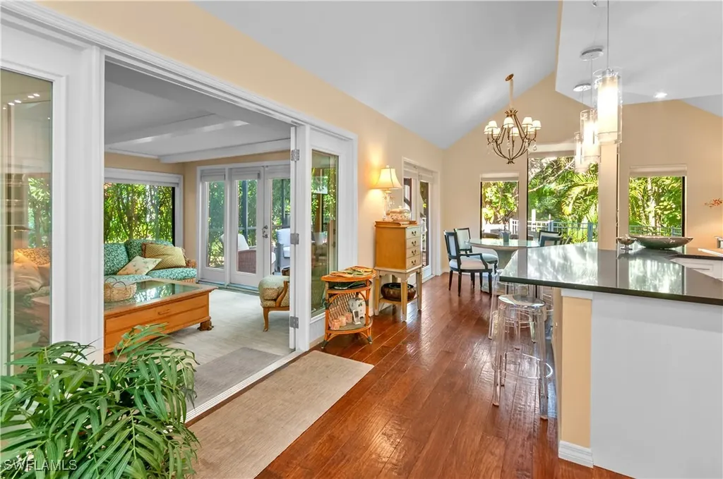 1313 Solana Road W Naples FL 34103