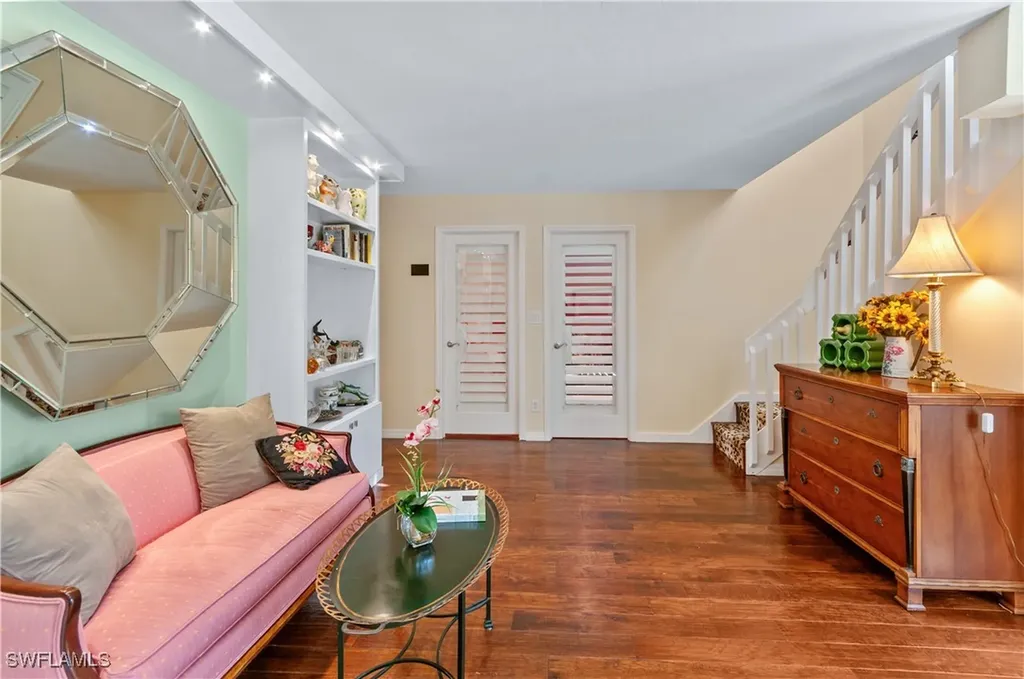 1313 Solana Road W Naples FL 34103