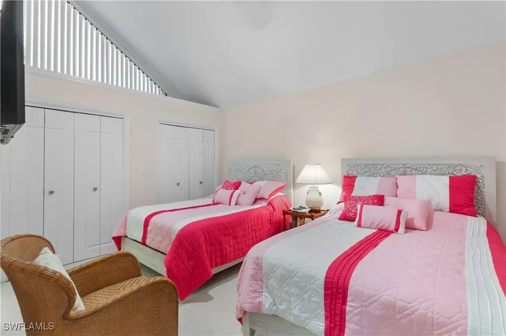 1313 Solana Road W Naples FL 34103
