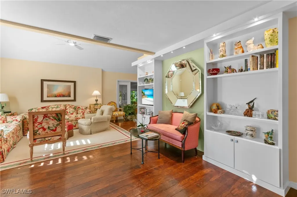 1313 Solana Road W Naples FL 34103