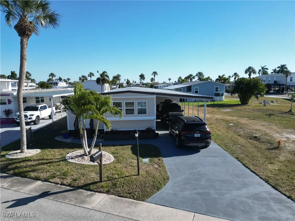 11381 Bayside Boulevard Fort Myers Beach FL 33931