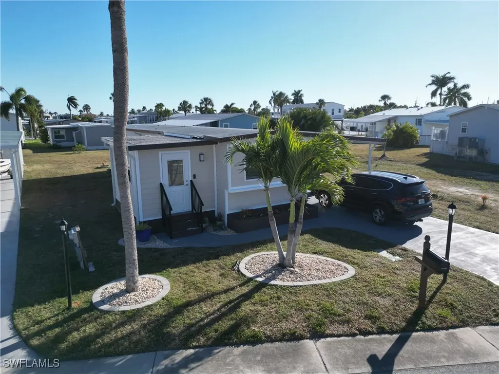 11381 Bayside Boulevard Fort Myers Beach FL 33931