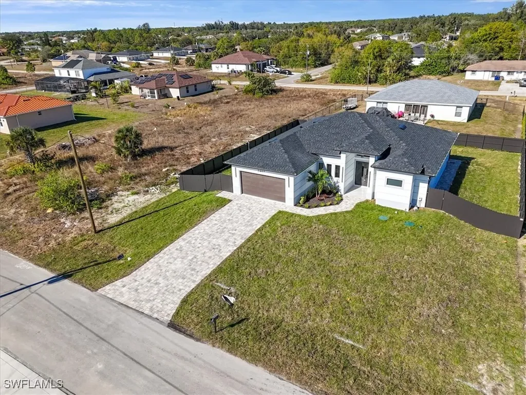 2407 Carvell Avenue N Lehigh Acres FL 33971