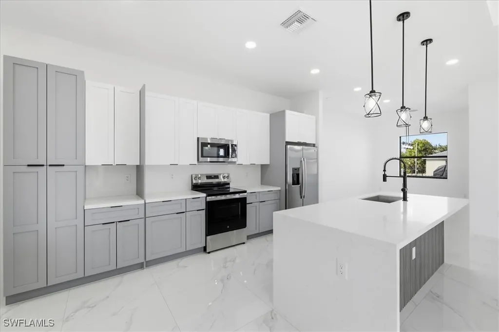 2407 Carvell Avenue N Lehigh Acres FL 33971